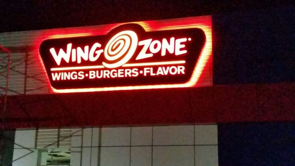 Empresa de rótulos luminosos en Valencia de calidad Empresa de rótulos luminosos en Valencia de calidad